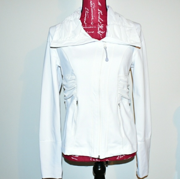 Zella Jackets & Blazers - ZELLA LIVE IN FULL ZIP ATHLETIC JACKET EUC
